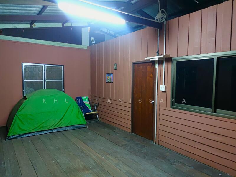 Land for sale 11 rai with a 2-story detached house, located by the river, offering a shady, Kanchanaburi