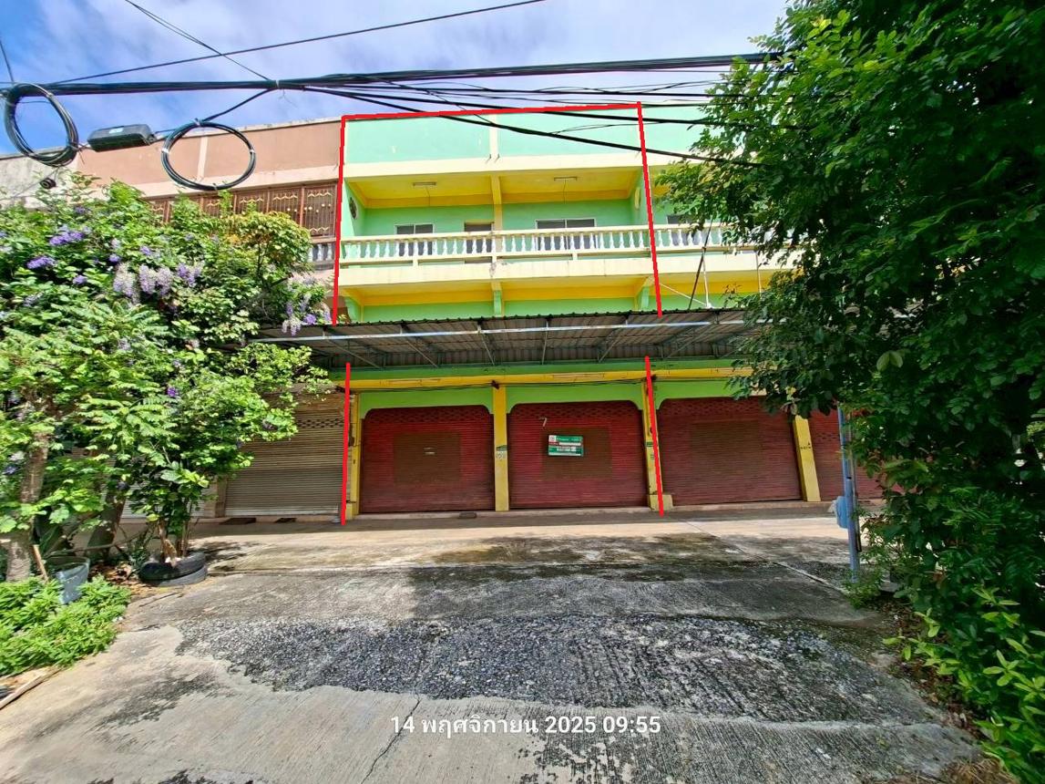 Commercial House, Thawong, Lopburi