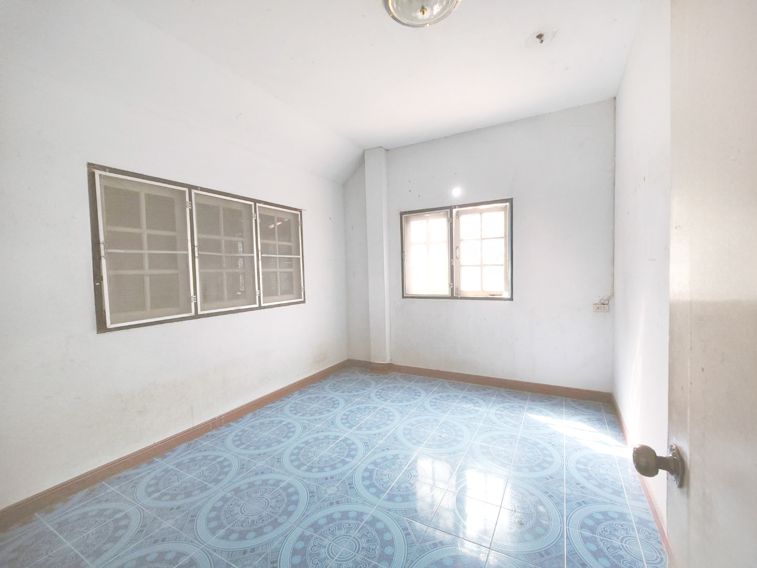 บ้านเดี่ยว โครงการทิพวรรณ คลองมะเลา กบินทร์บุรี