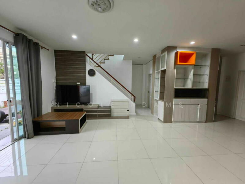 3-BR House, Bangkok