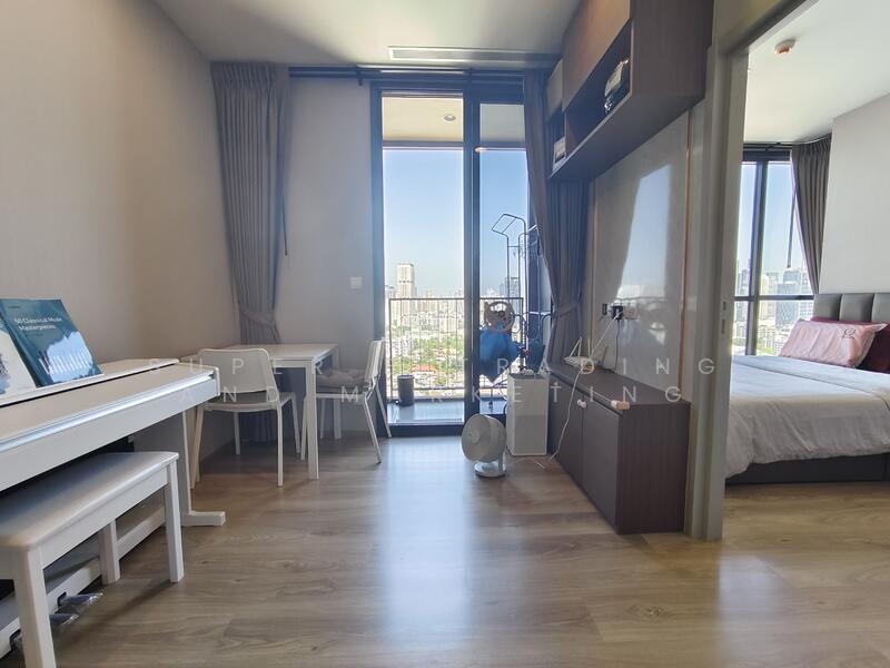 Oka Haus Sukhumvit 36, Bangkok