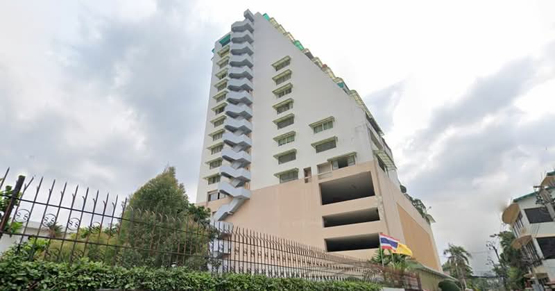 The Royal Vibhavadi, Bangkok