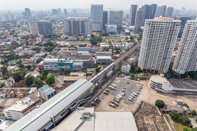 Knightsbridge Space Ratchayothin, bangkok