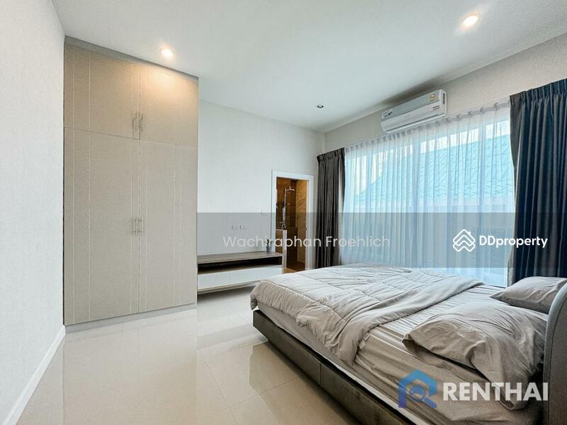 Urgent sale 3 bedrooms Pool villa in Huay Yai Pattaya, Chon Buri (Pattaya)