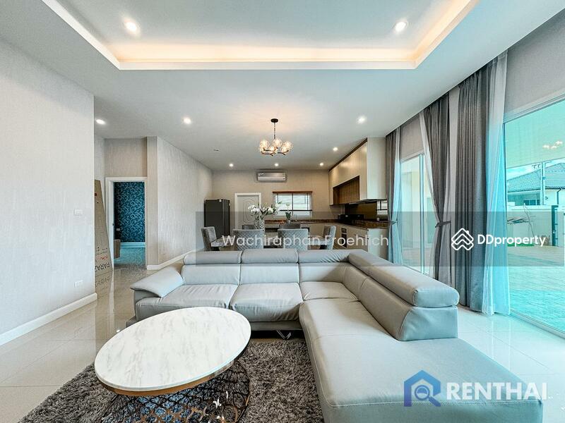 Urgent sale 3 bedrooms Pool villa in Huay Yai Pattaya, Chon Buri (Pattaya)