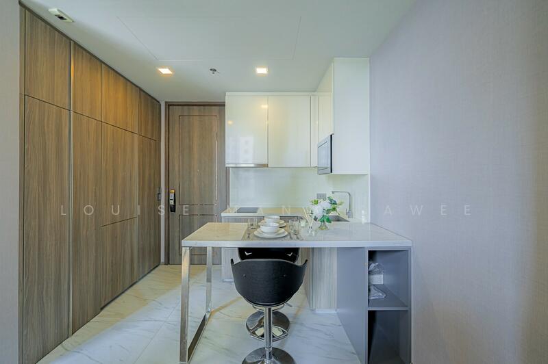 Celes Asoke, Bangkok