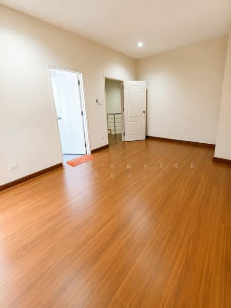 I Leaf Town 2 Rama 2 km 18, Samut Sakhon