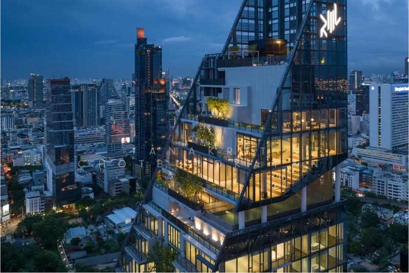 Tait Sathorn 12, Bangkok