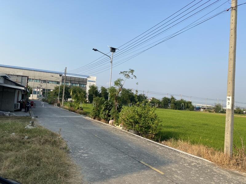 Land for sale 34 rai at Bangna km.23, purple area., Samut Prakan