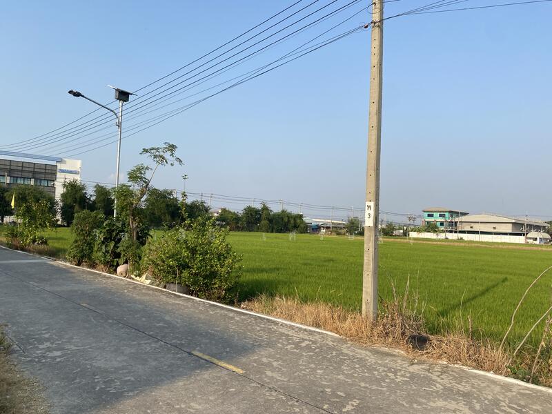 Land for sale 34 rai at Bangna km.23, purple area., Samut Prakan