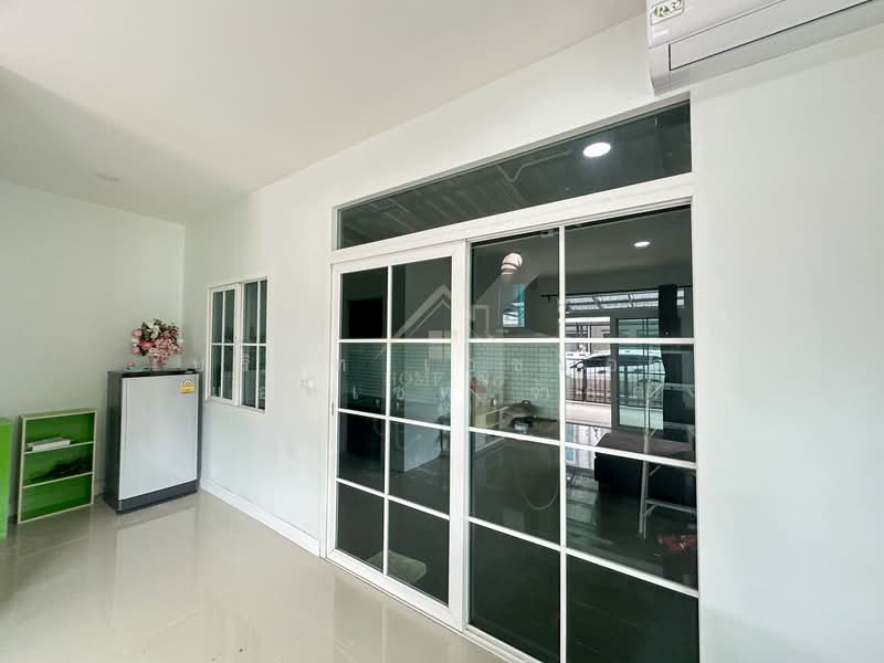 Gusto Townhome Ratchapruek - Rama 5, Nonthaburi