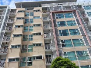 Condominium/Condo Development Phiphli District Bangkok