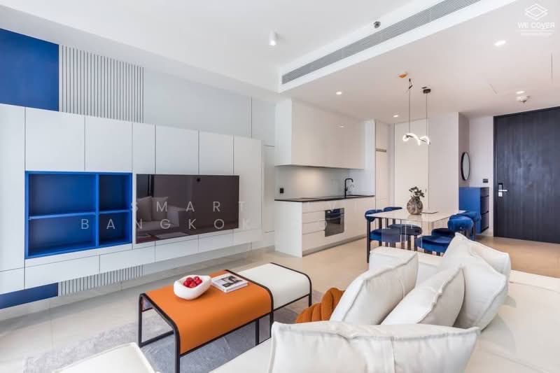 Tait Sathorn 12, Bangkok