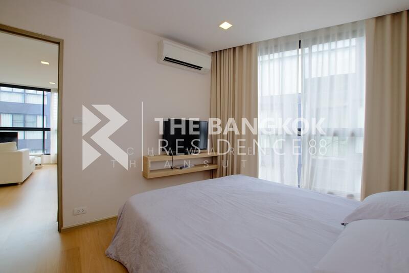 Liv @ 49, Bangkok