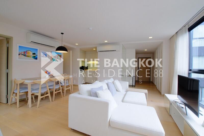Liv @ 49, Bangkok