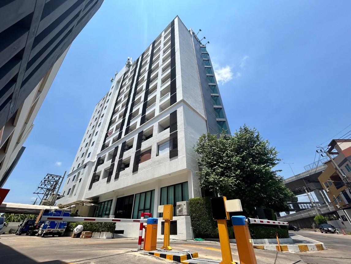 คอนโดมิเนียม 88 เดอะ เทอมินอล บางกรวย นนทบุรี (บ้านเดี่ยวทรง condominium)
