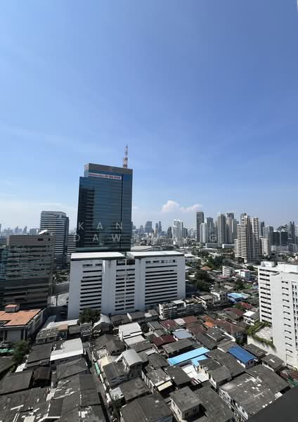 Oka Haus Sukhumvit 36, Bangkok