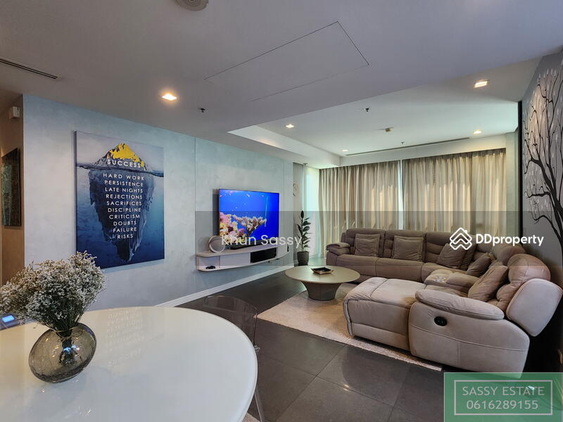 The River by Raimon Land, Bangkok