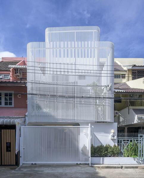 Pridi 42, Bangkok