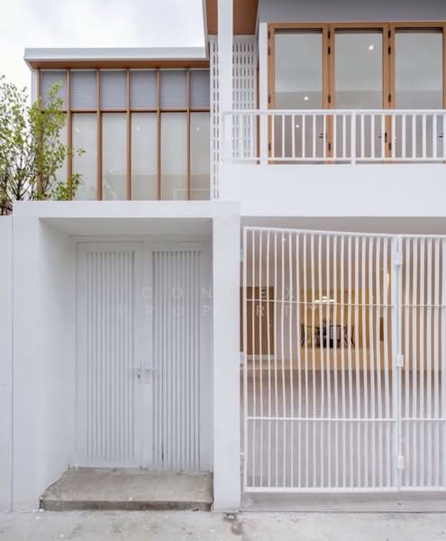 Detached house, Rama 9 Soi 43, Bangkok