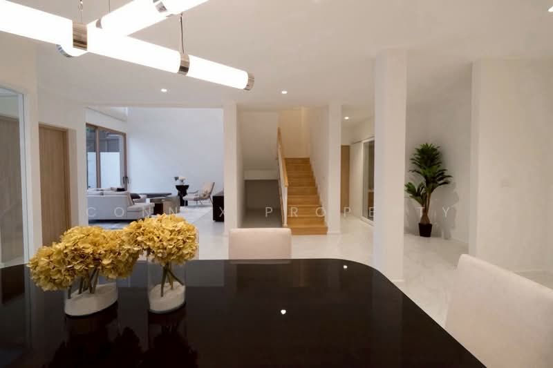 Detached house, Rama 9 Soi 43, Bangkok