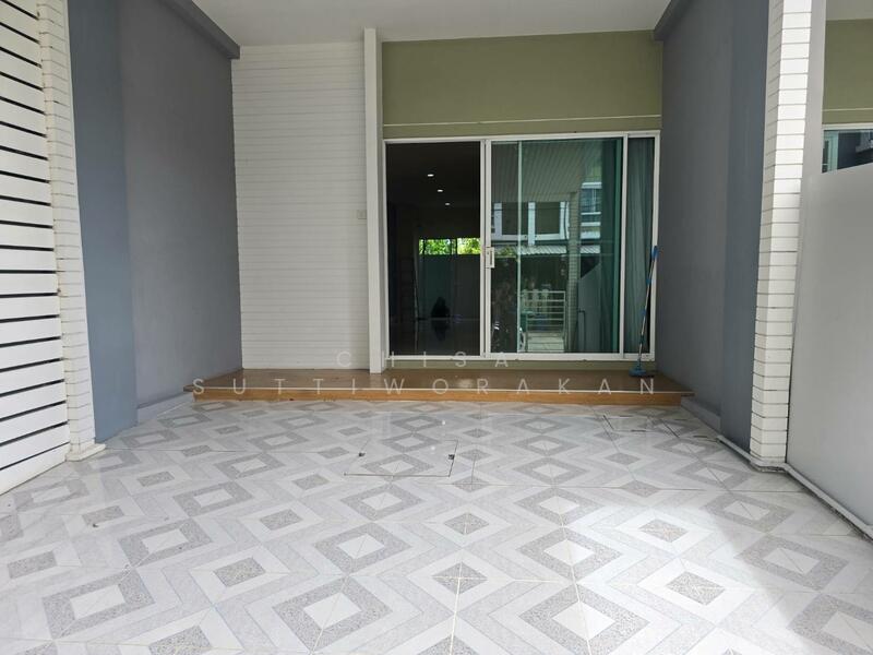 10240, Bangkok