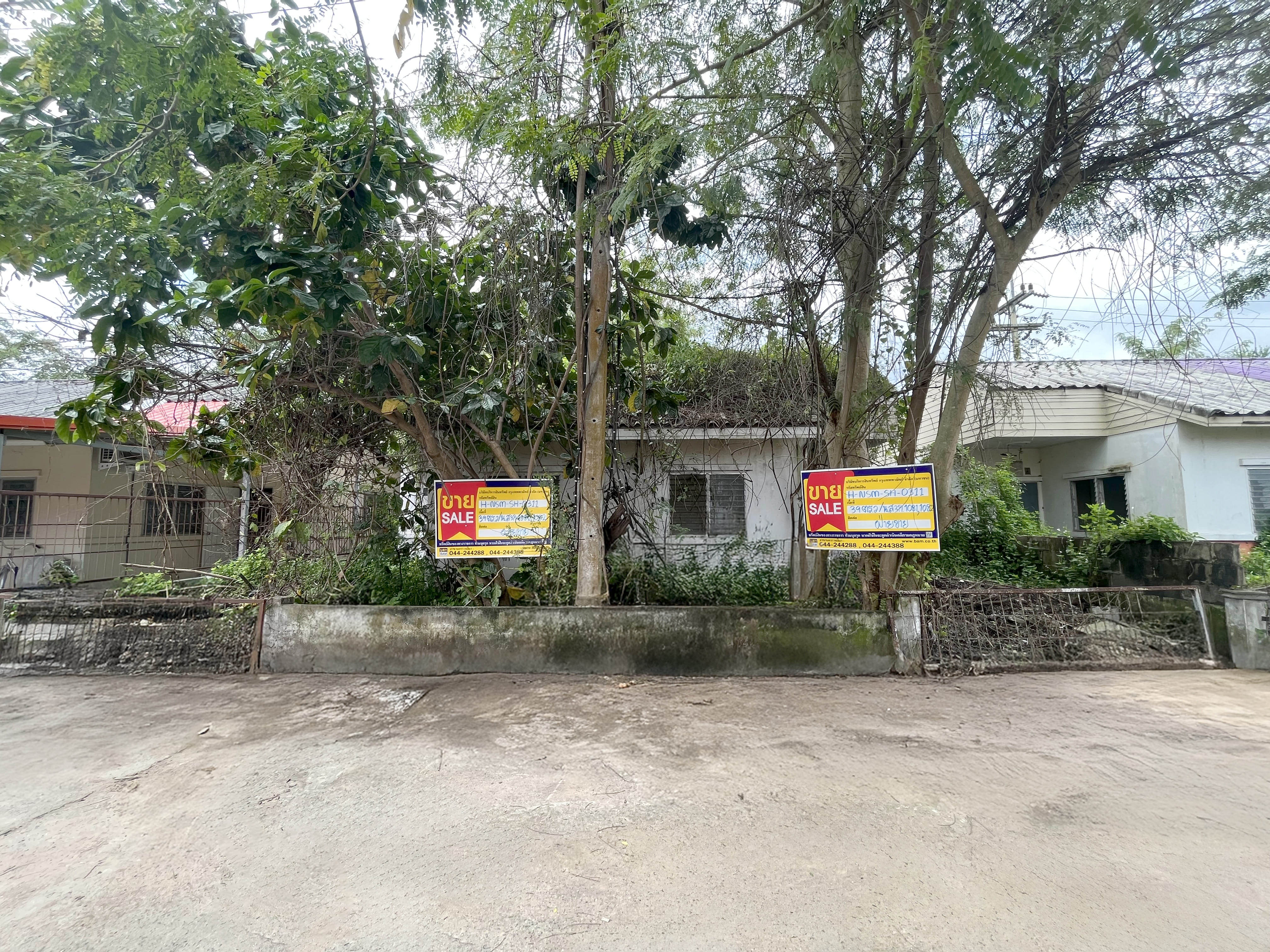 Duplex House, Om Sin Project, Nakhon Ratchasima
