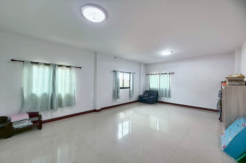 หมู่บ้านชื่นสุข 2, Bangkok