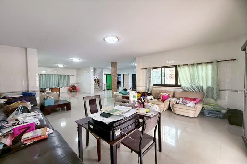 หมู่บ้านชื่นสุข 2, Bangkok