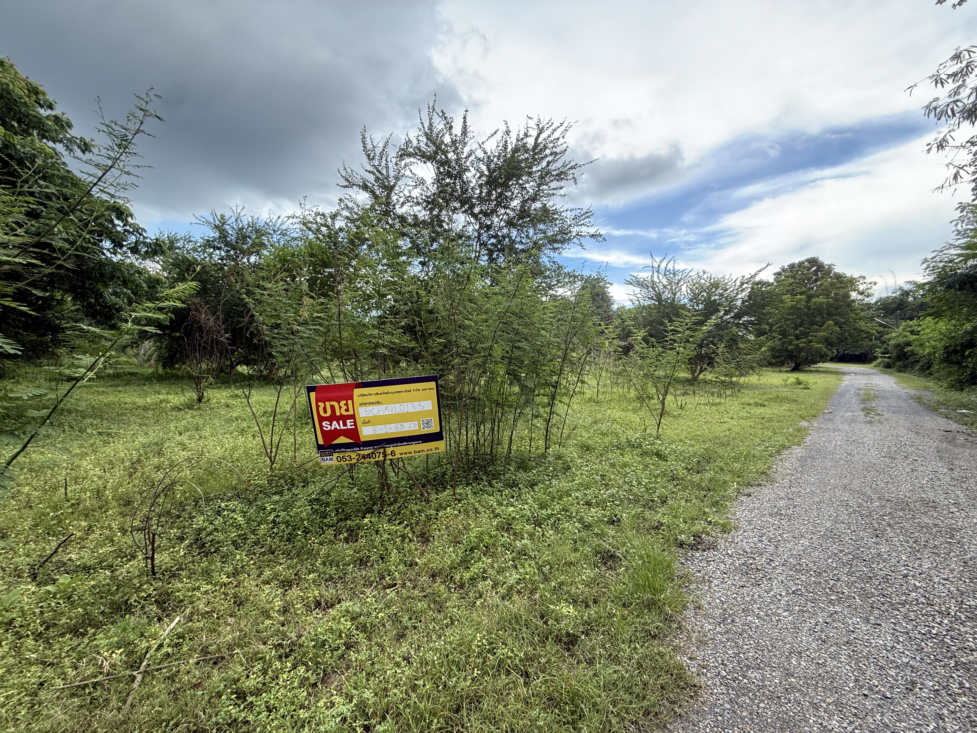 Empty land with a well, Tha Wang Thalai, Chiang Mai