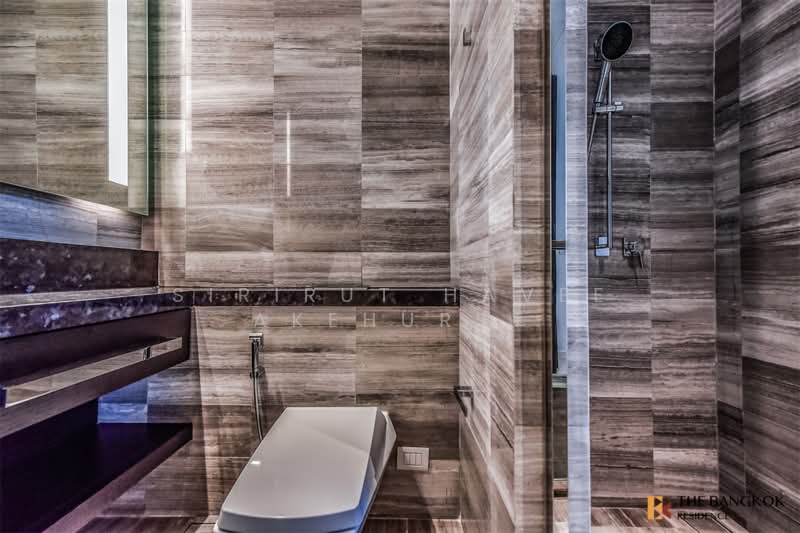 Four Seasons Private Residences, Bangkok