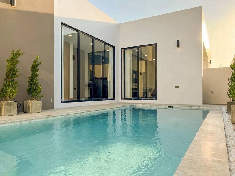 Modern Luxury 3-Bedroom Pool Villa for Sale – Mabprachan, Chon Buri (Pattaya)