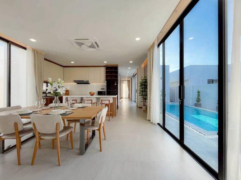 Modern Luxury 3-Bedroom Pool Villa for Sale – Mabprachan, Chon Buri (Pattaya)
