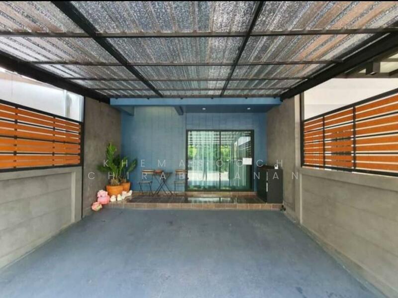 3-BR Townhouse, Bangkok