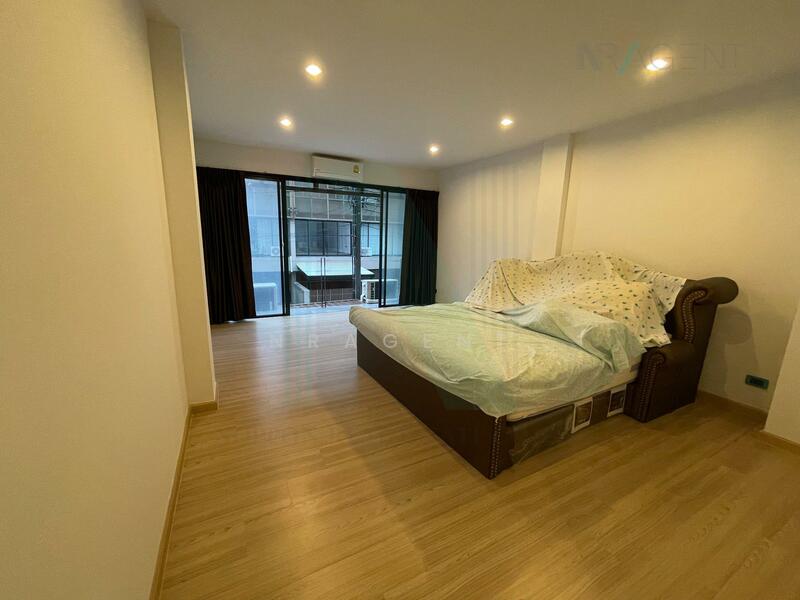 Haus Niche Chaengwattana, Nonthaburi