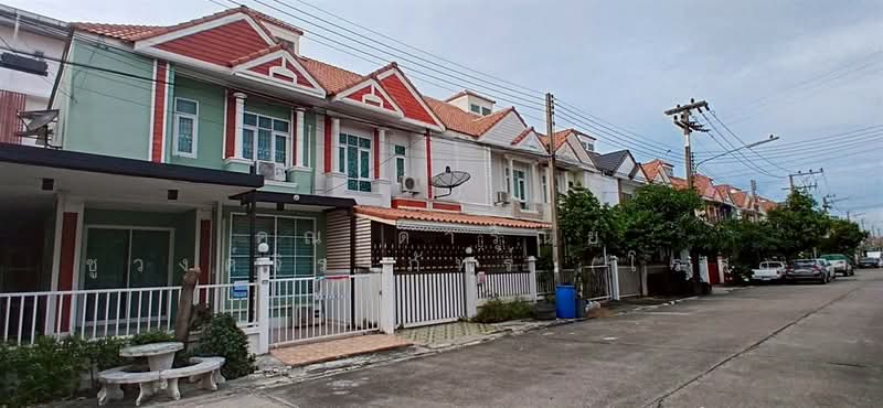 มัณฑกานต์ รังสิต ลำลูกกา คลอง 4, Pathum Thani