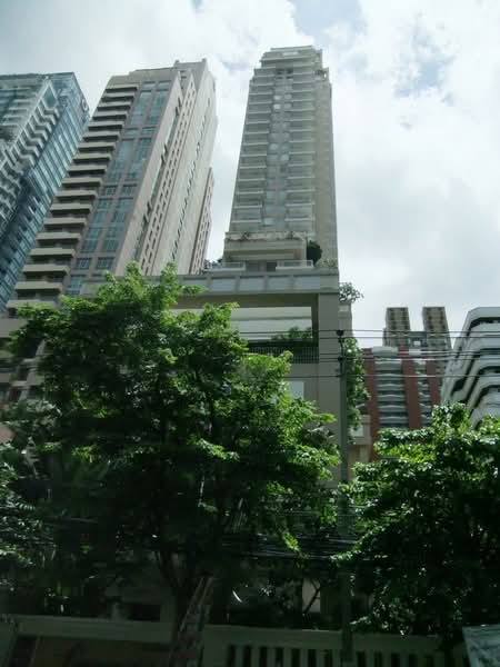 Langsuan Ville, Bangkok