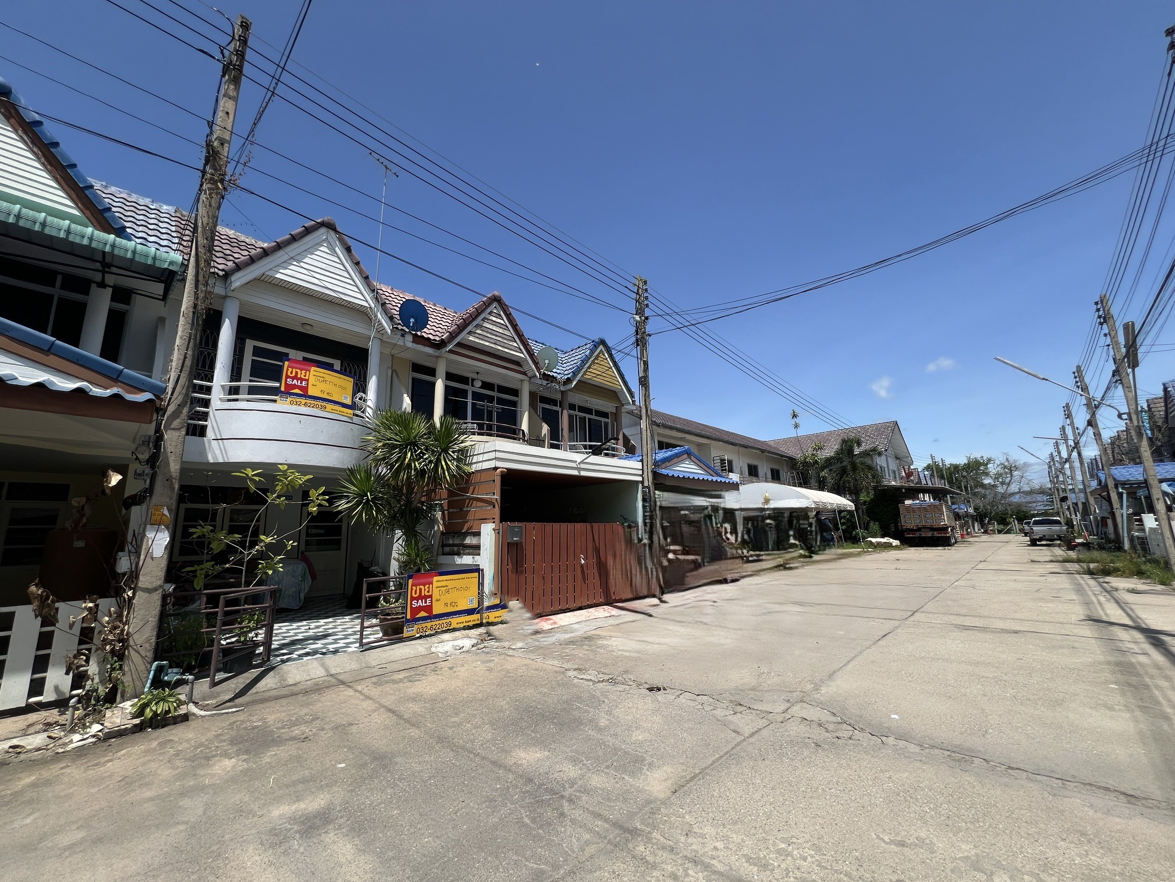 ทาวน์เฮ้าส์ โครงการชะอำบีช วิลเลจ เพชรบุรี