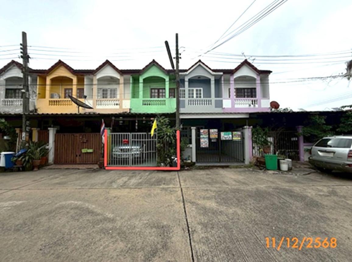 Townhouse in Bueng Kum, Bangkok