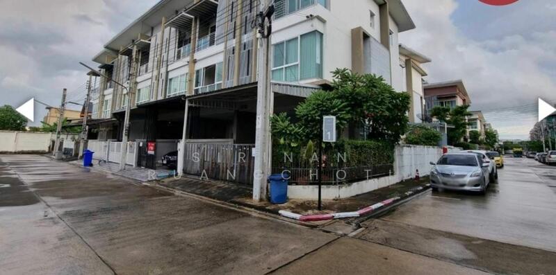 3-BR House, Bangkok