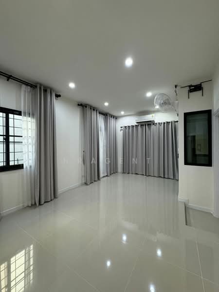 หมู่บ้านโบนา (งามวงศ์วาน - ประชาชื่น), Nonthaburi