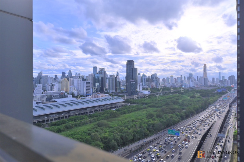 Chewathai Residence Asoke, bangkok