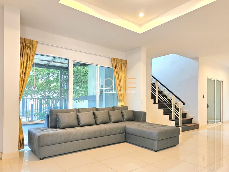 Sena Park Grand Ramindra 2, Bangkok