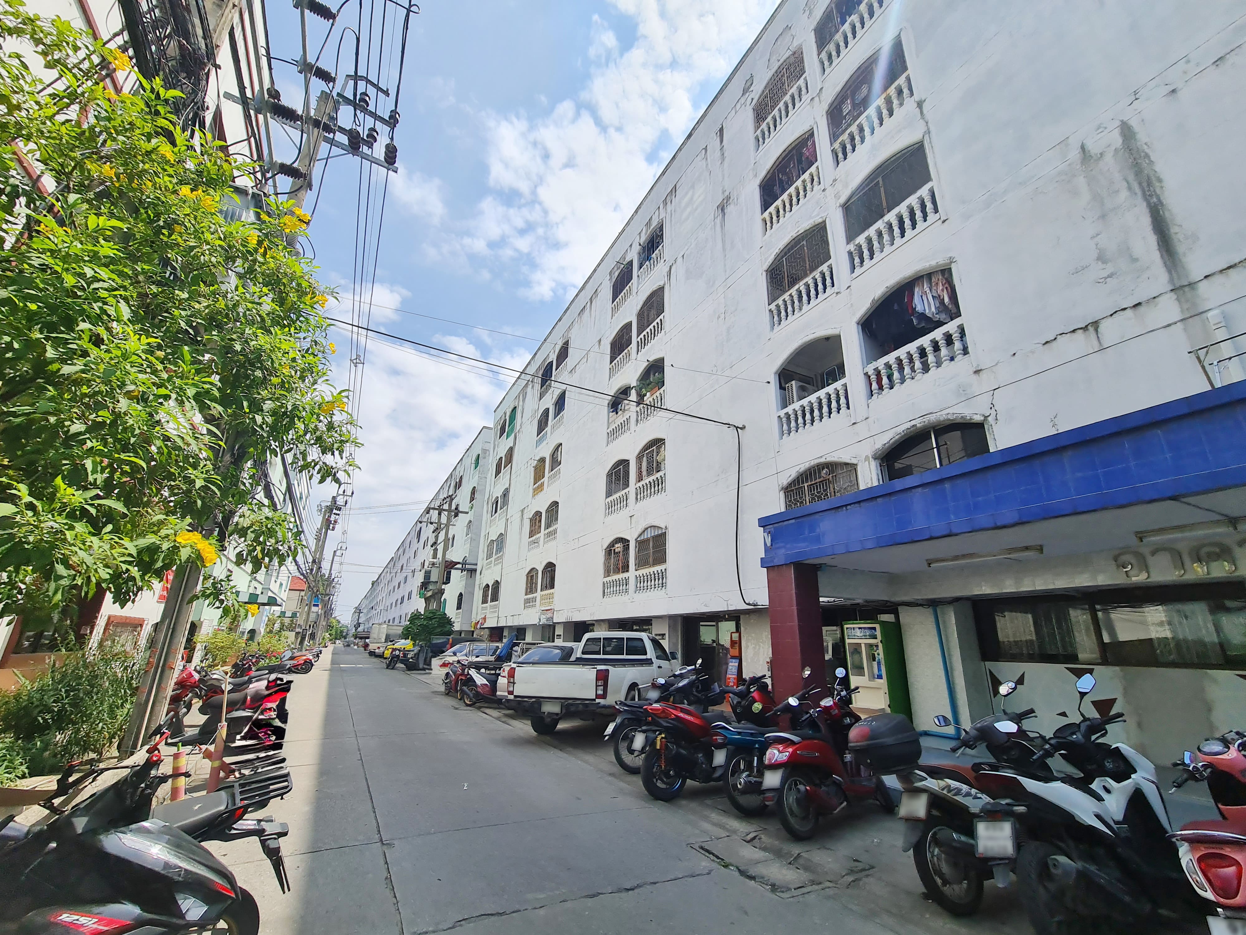 Kaset Residence