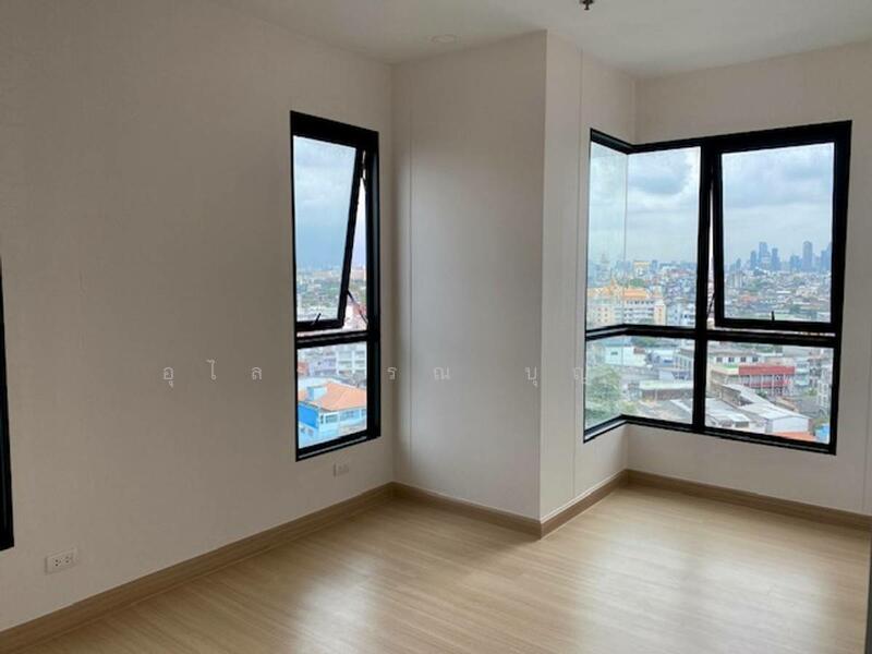 Supalai Loft Prajadhipok-Wongwian Yai, Bangkok
