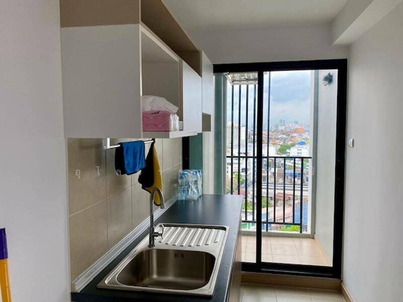 Supalai Loft Prajadhipok-Wongwian Yai, Bangkok