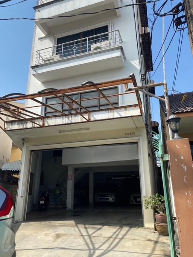 Single-Family Home, Bang Kapi, Bangkok