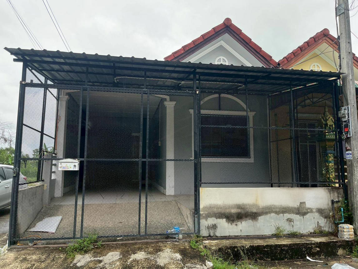 Townhouse, outside Sangkhla project, Hat Yai, Songkhla