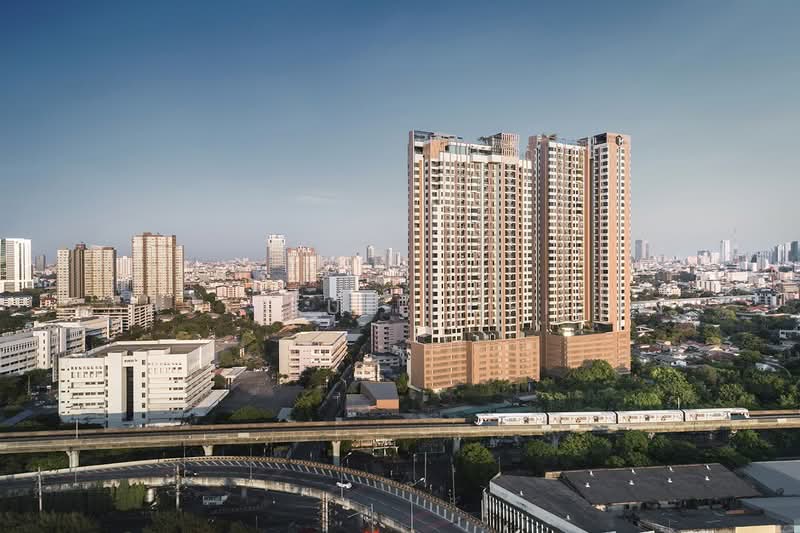 M Jatujak, Bangkok