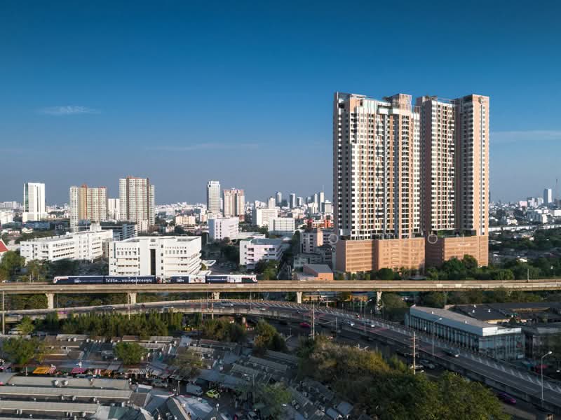 M Jatujak, Bangkok